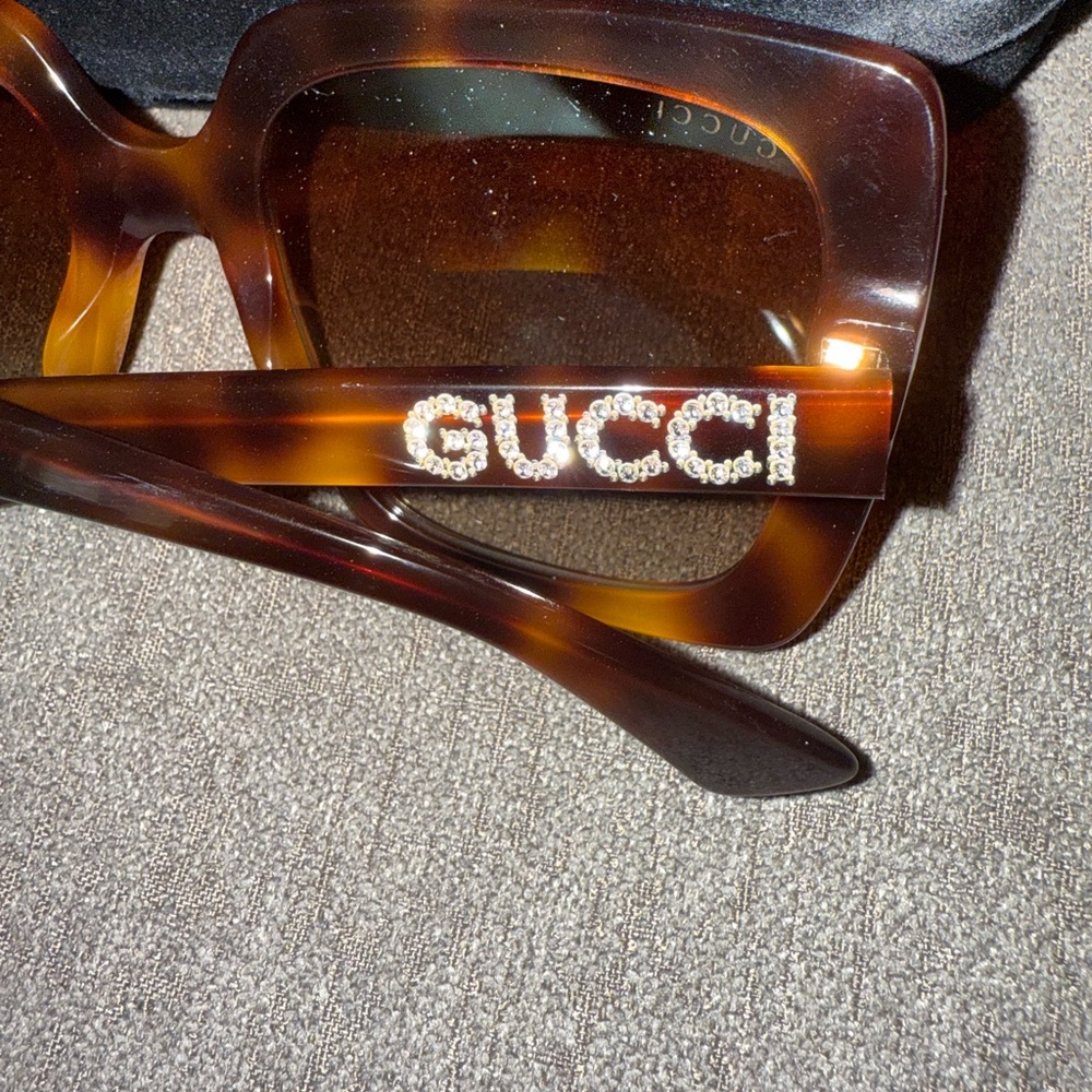 GUCCI Brown Havana Tortoiseshell Square Sunglasses - Picture 5 of 9